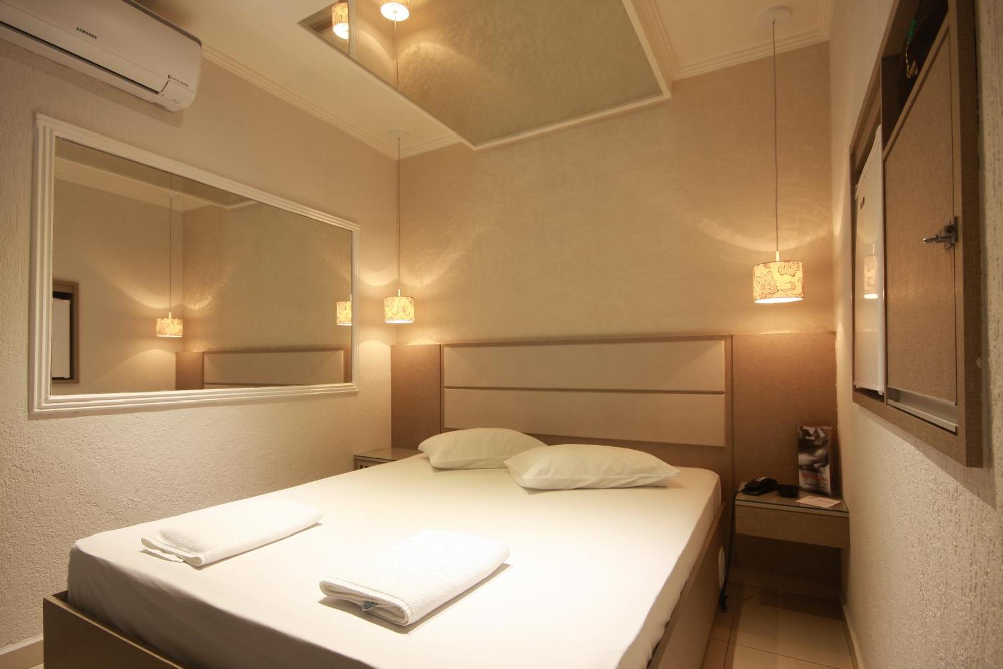 Hotel Coqueiros 6 Carapicuíba Eksteriør bilde